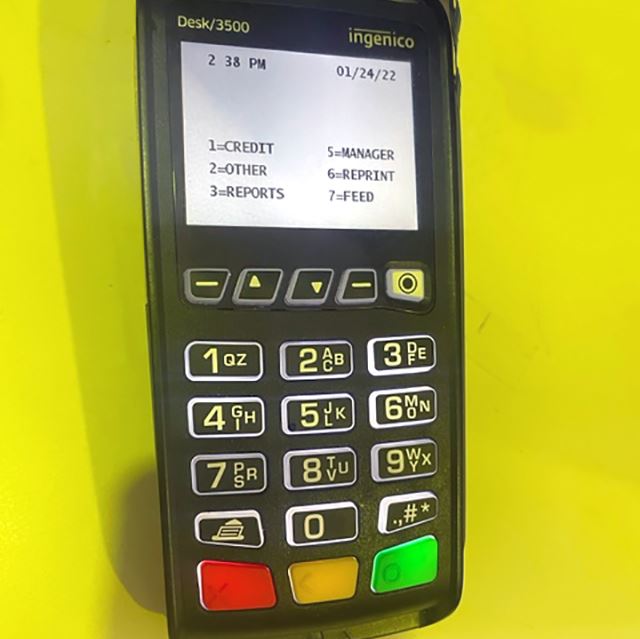 Collections Credit card Reader 640 image0