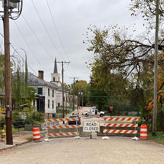 Layfette Street Bridge Closed 640 10 28 2022 IMG_7863